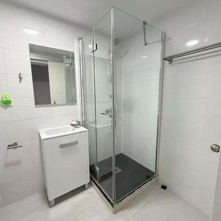 Vis3 - Newly Renovated With Ac And Lift - *